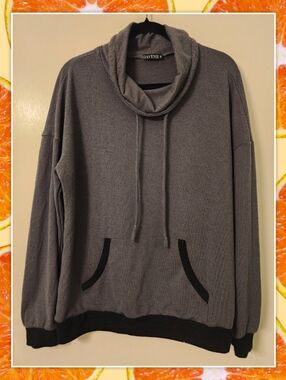 Davenil - Cowl Neck XL Sweatshirt